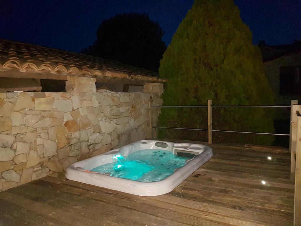 Mas De Bouilhac Et Insolite Pranles
